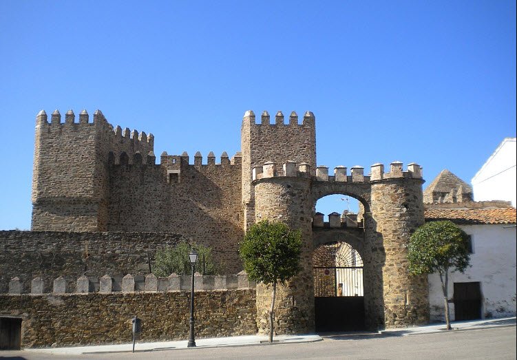 Castillo de Monroy, Spain